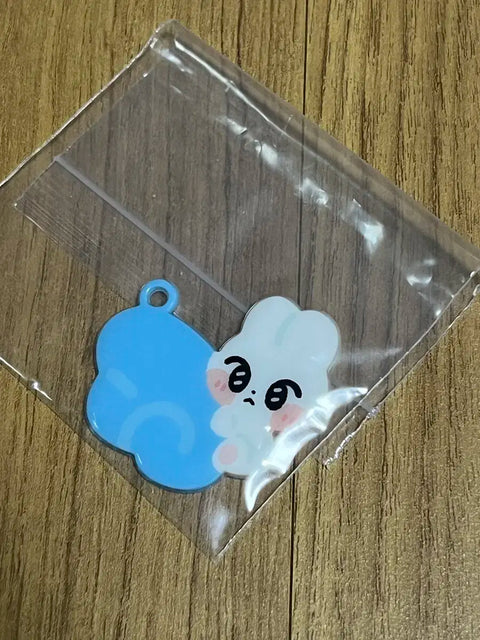 NCT Doyoung Hatto Malang Keyring Wings