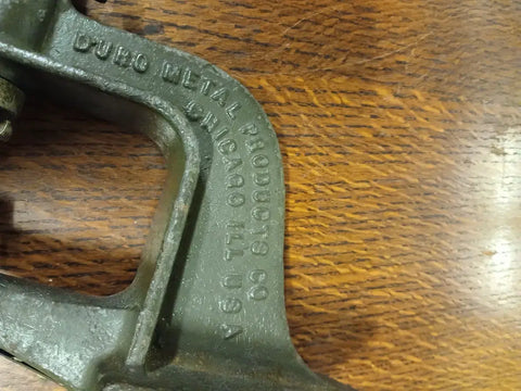 DURO METAL Chicago Eyelet Press Tool