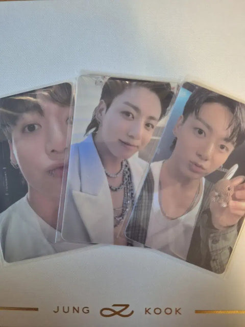 Jungkook Golden Weverse Special Set for Sale