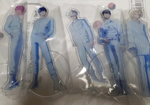 PLAVE acrylic stand