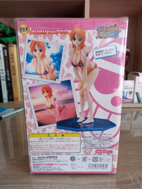 One Piece Nami figure