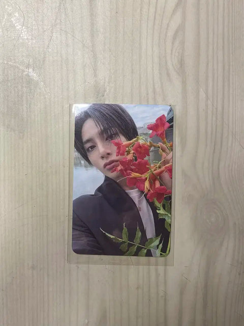 Stray Kids Karma Pop-up I.N Purchase of ₩30,000 or more Photocard Transfer/Sale