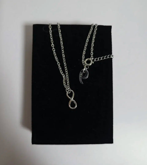 Seventeen 9th Anniversary Necklace The 8 Photocard Included
