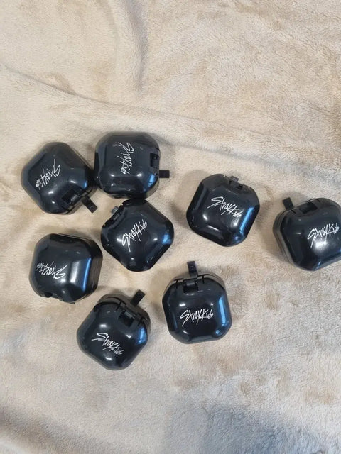 Batch) Skzoo Ring Wolf Chan Leebit Dwaekki Jiniret Han Quokka BbokAri Puppym FoxyNi