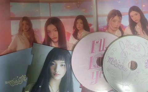 I'm selling AILLIT merchandise as a set.