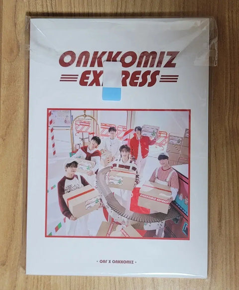 ONF On Kkomies Pop-up Photobook