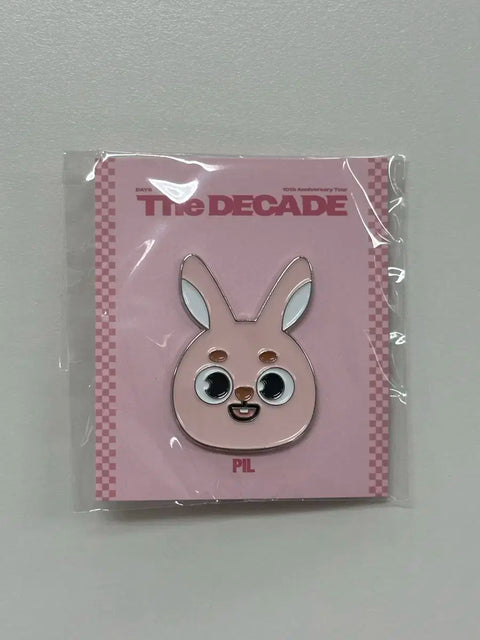 DAY6 Feel Badge