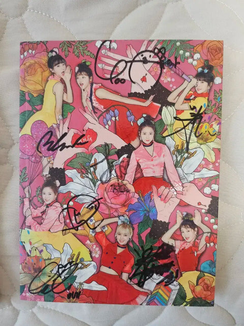 Oh My Girl Coloring Book Autographed Album