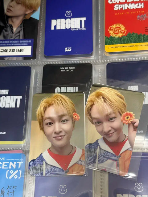 Selling Onew photocard.