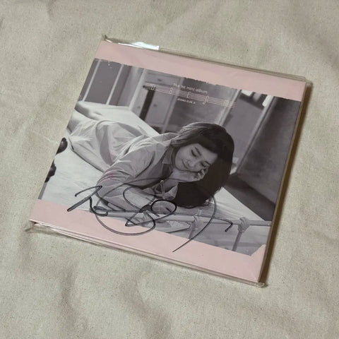 Jung Eun-ji Mini Album Vol. 1 Autographed Promotional Album
