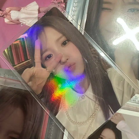 fromis_9 Song Hayoung 2023 Season's Greetings Weverse Shop Benefit Photocard