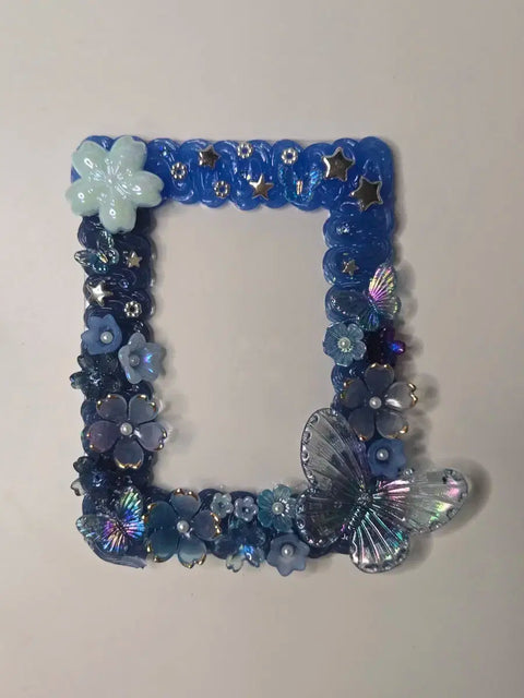 40. Butterfly Garden Decoden Top Loader