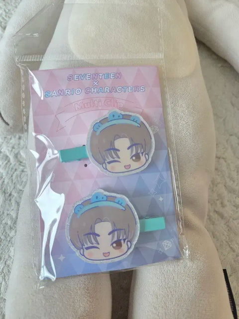 Seventeen Sanrio Dino Hairpin