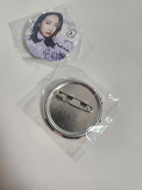 f(x) Cowboy Japan Album Pin Badge
