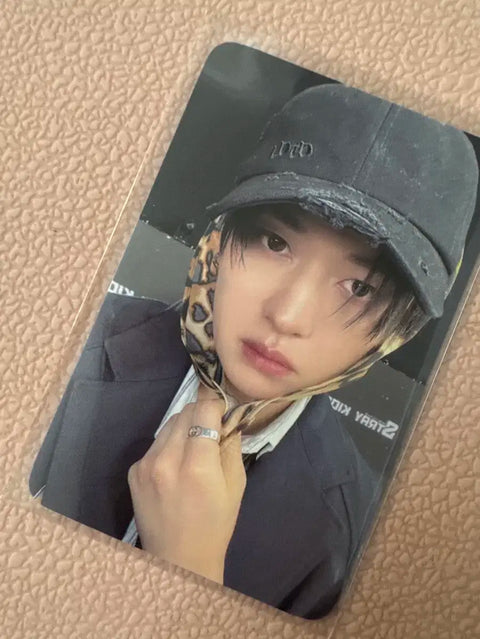 Stray Kids Karma Pop-up MD Purchase Benefit Lee Know Photocard