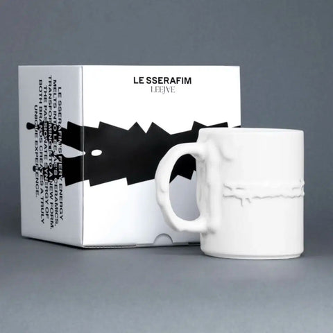 LE SSERAFIM Hot Cup Mug Leeseo Collaboration Unopened New Item