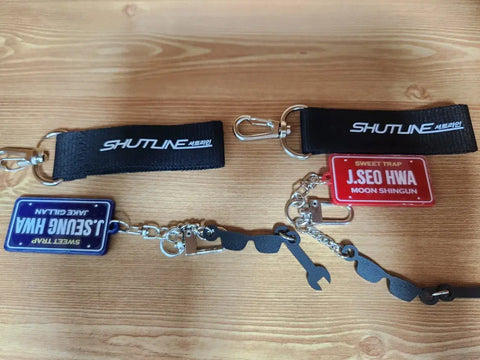 Shutter Line Keyring Set