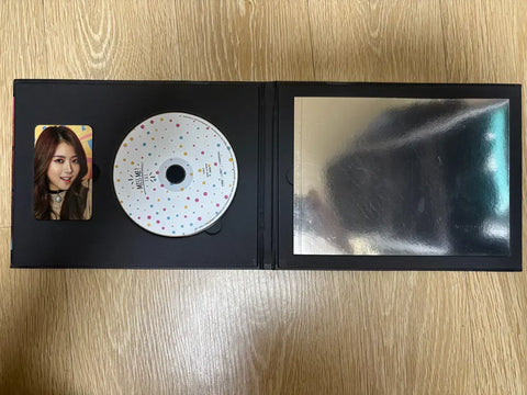 I.O.I miss me? Autographed Album CD Not for Sale