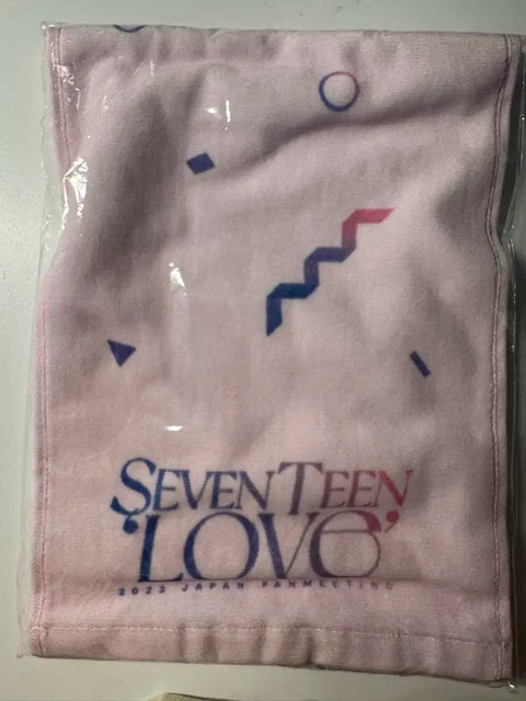 Seventeen Mingyu love concert muffler towel