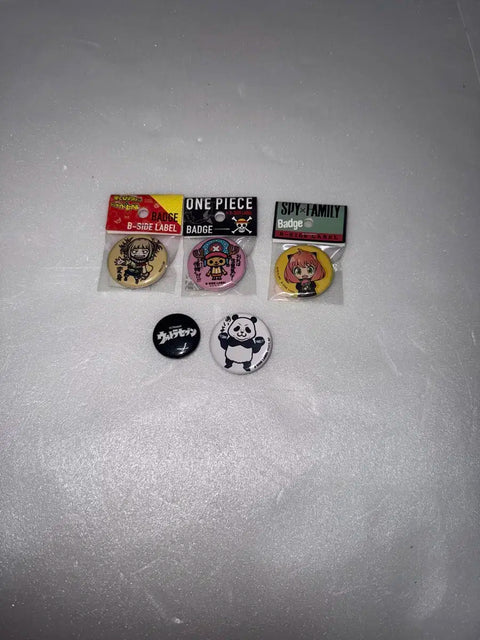 Spy x Family/One Piece/Ultraman Badge Set - All together