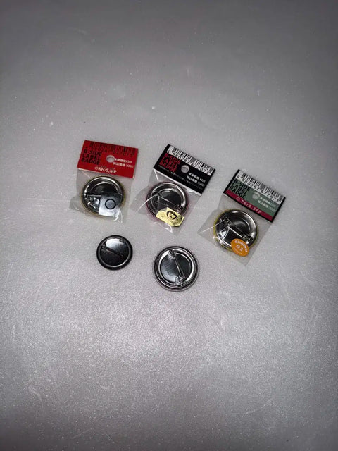 Spy x Family/One Piece/Ultraman Badge Set - All together