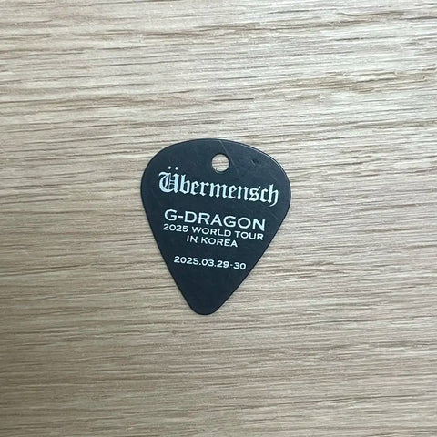 GD concert guitar pick