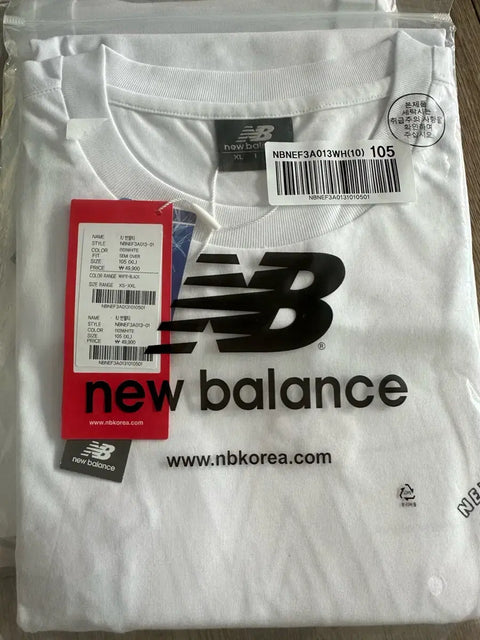 IU Flower Bookmark New Balance Short Sleeve T-shirt White XL
