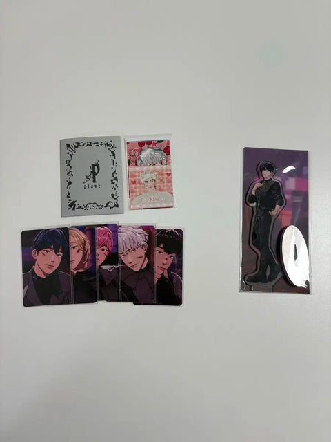 DASH Yejun Acrylic Stand + DASH Photo Card Pack