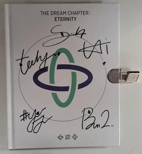TXT autographed album