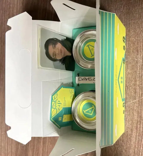 DAY6 DAY6 zip Pop-up Gift