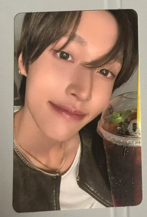 Rise Wonbin Megacoffee Stamp Benefit Photocard