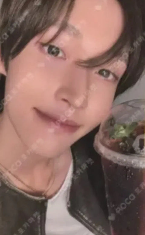 Rise Wonbin Megacoffee Stamp Benefit Photocard