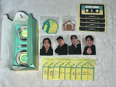 DAY6 Candle Gift Confetti Photocard Carabiner Denimals Pop-up Exhibition zip