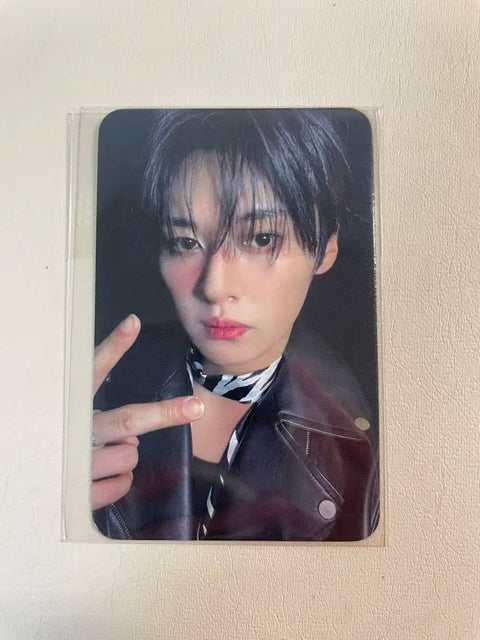 Stray Kids Lee Know Aladdin Unreleased Photocard