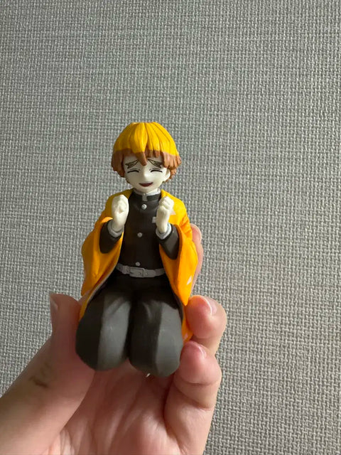 Demon Slayer Zenitsu figure