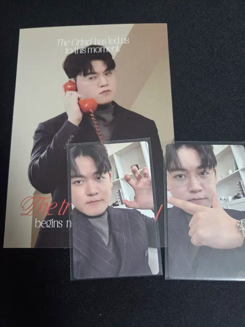 T1 Gumayusi 2024 Season's Greetings Photo Card Postcard