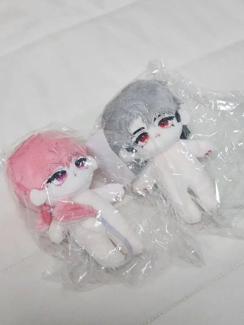 Selling Plave 10cm doll (Playyubby) below cost.