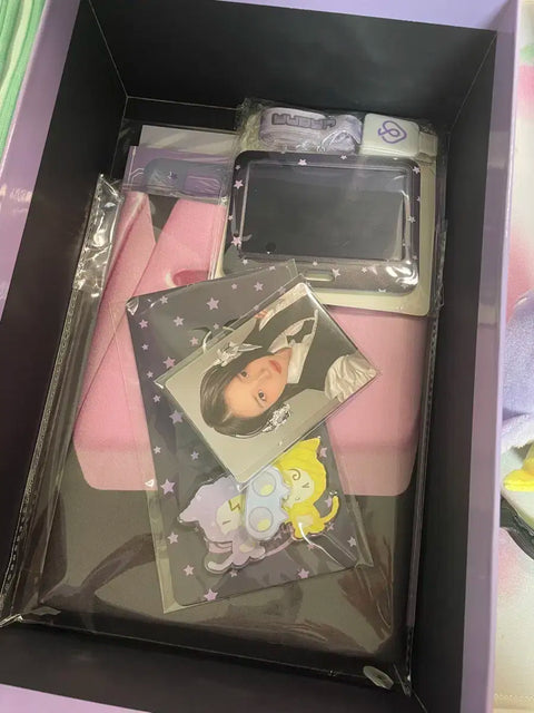 IU Uaena Kit 8th Fan Club Full Set, Membership Card Excluded