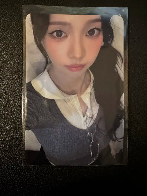 Karina photocard
