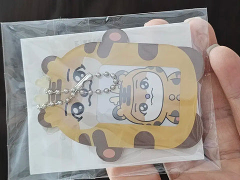 Lee Sung-yeol Love ID Photo Keychain