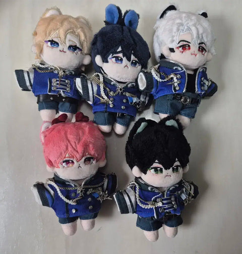 PLAVE doll + uniform