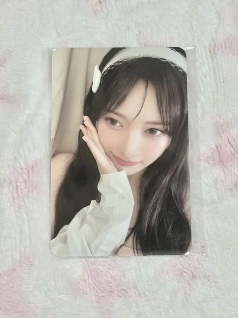 Lee Seo Loved Ive Special Gift