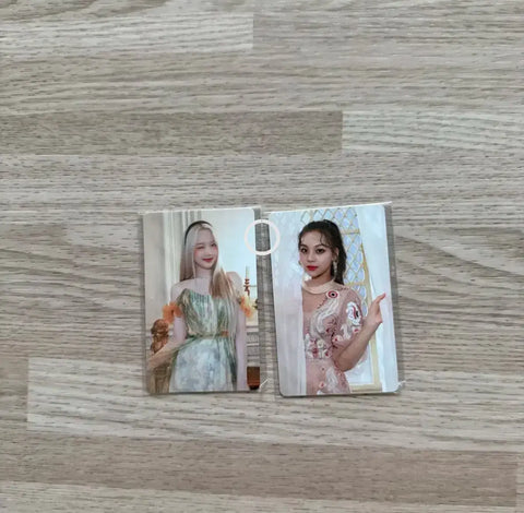 Girlfriend Weverse benefit, all together 1.5