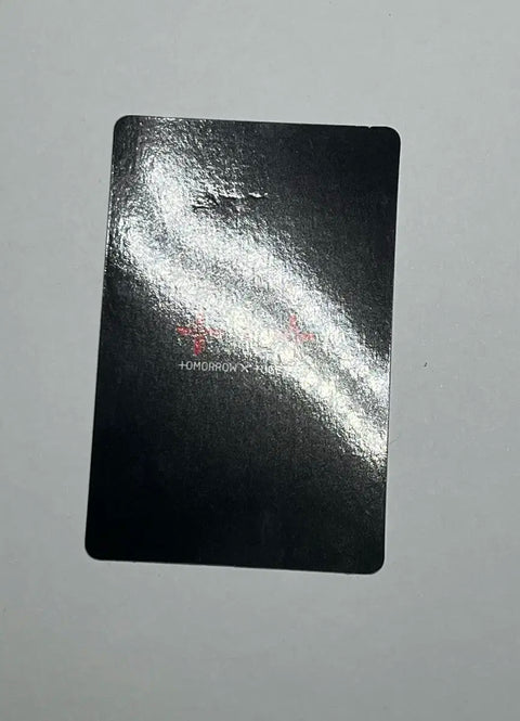 Selling GGBG Taehyun photocard.
