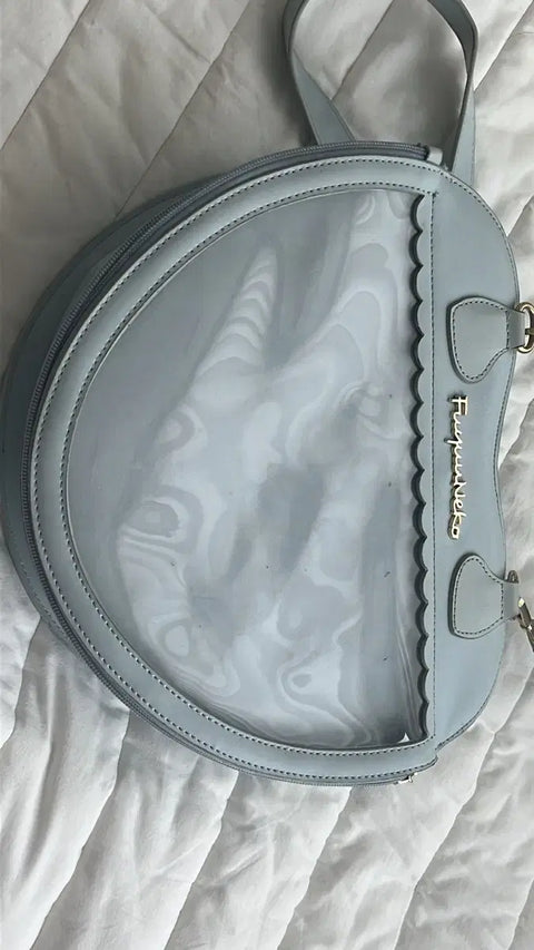 I'm selling Huyuneko heart ita-bags!!