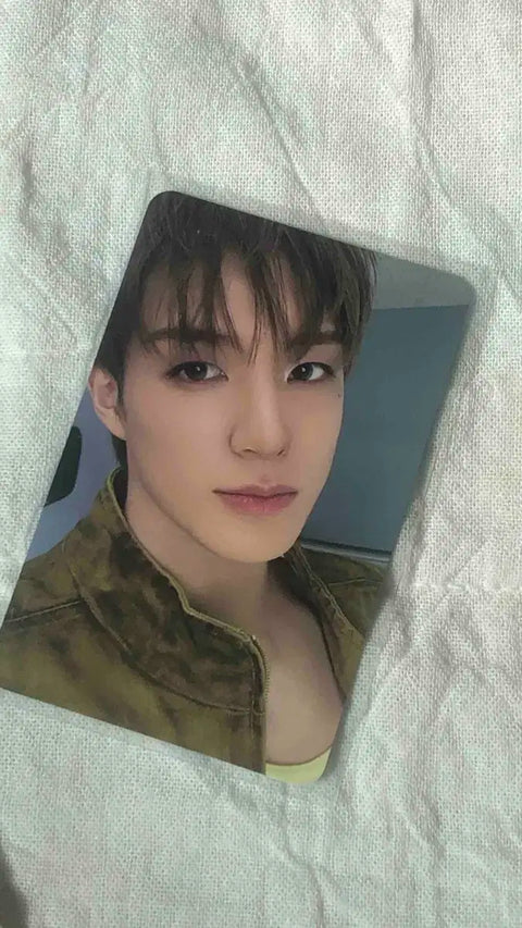 NCT Jeno, Jaemin, Mark, Haechan, Taeyong, Hendery, Jaehyun, Doyoung photocard