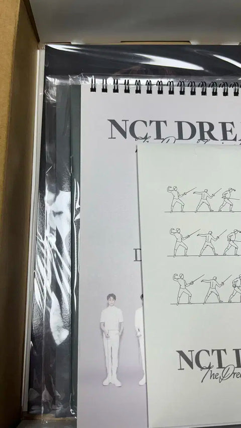 NCT Dream 2023 Season's Greetings Fencing