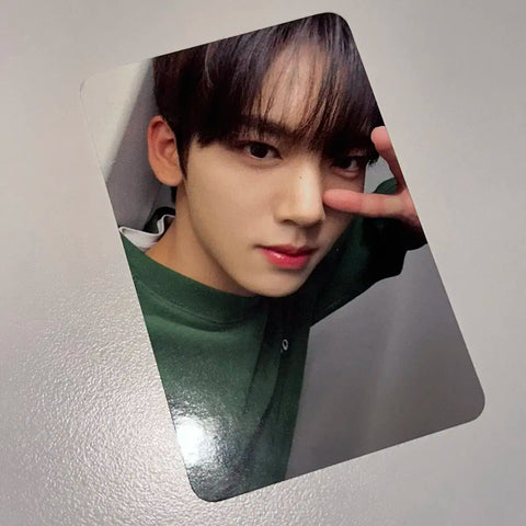 ZEROBASEONE ZB1 Han Yujin The Hyundai luggage tag photocard transfer/sale