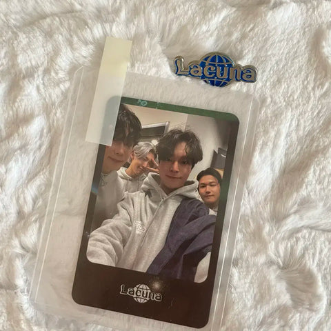 Lacuna Logo Badge + Photocard