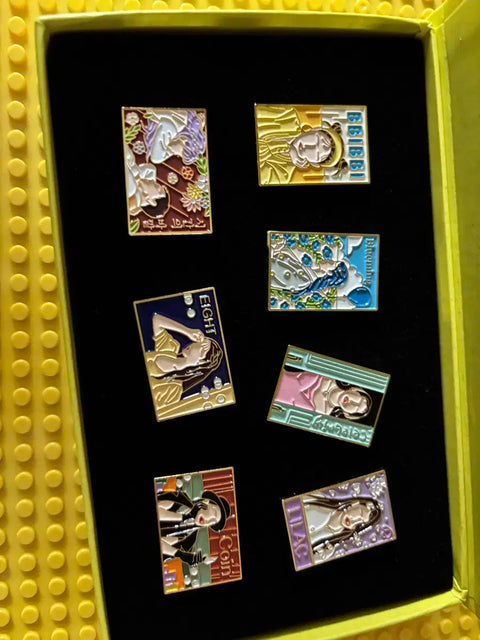 IU 13th Anniversary Badge Set